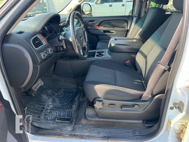 2011-gmc-yukon-xl-image-41