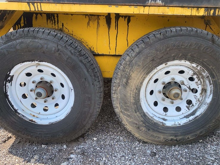 2021-etnyer-rubber-tar-crack-sealer-image-9