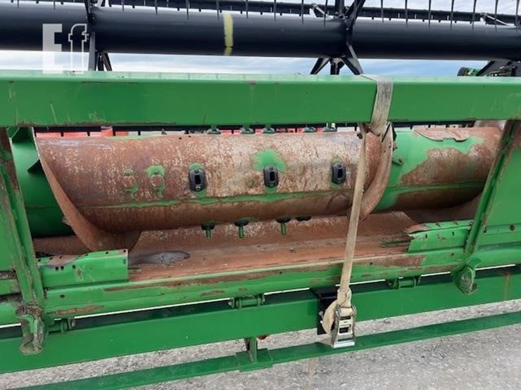 2009-john-deere-635f-image-27
