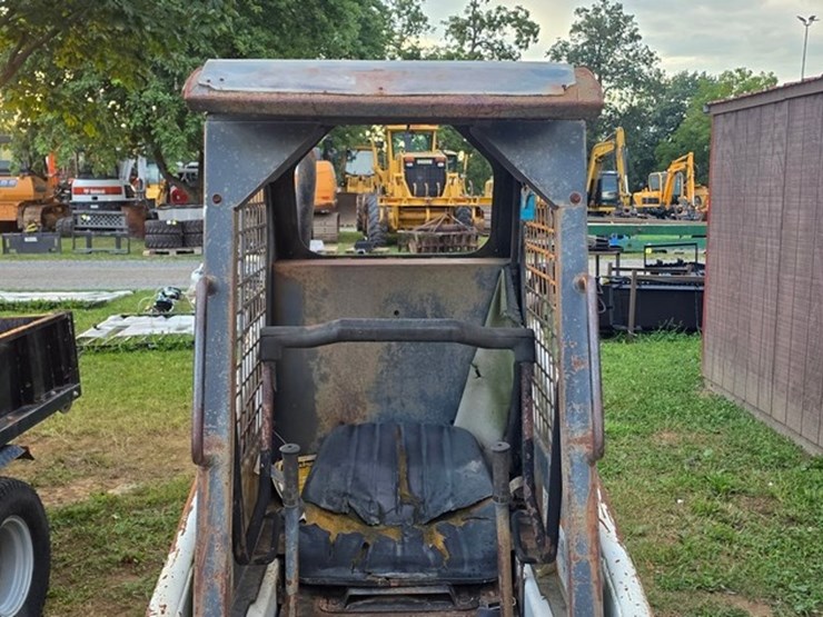 bobcat-443-image-23