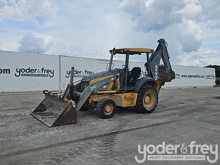 2011-deere-310j-image-2