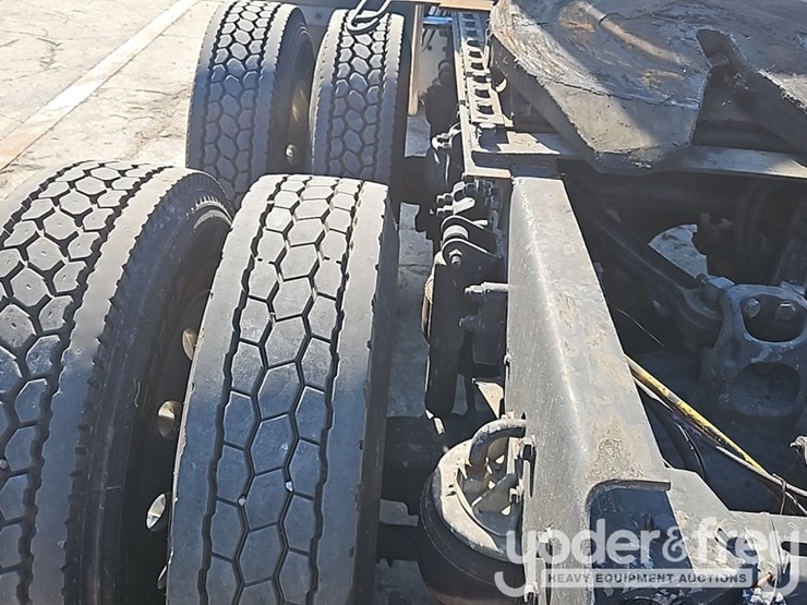 2007-kenworth-t600-image-20