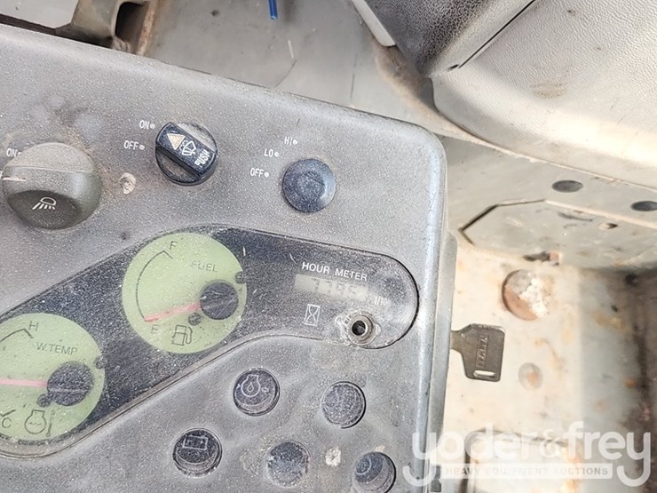 yanmar-vio55-5b-image-39