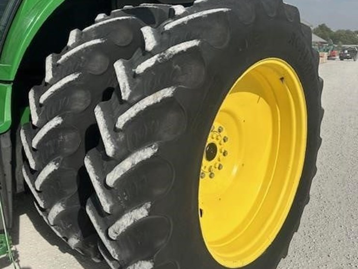 2006-john-deere-8330-image-13