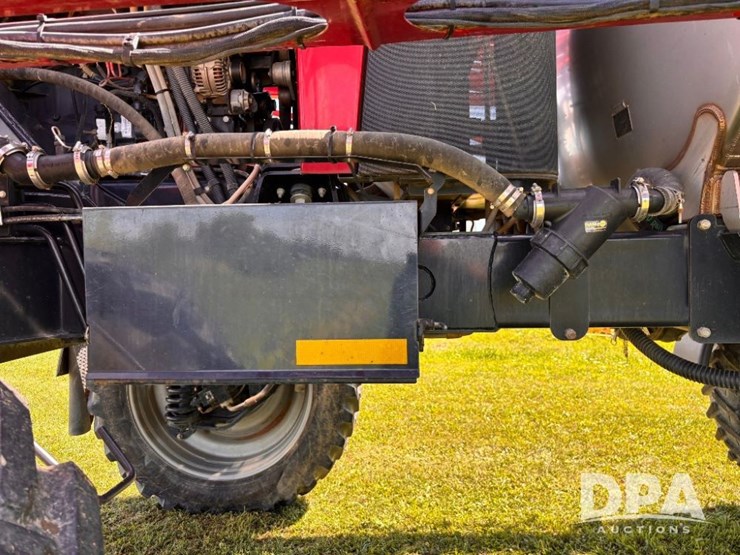 2019-case-ih-patriot-4440-image-64