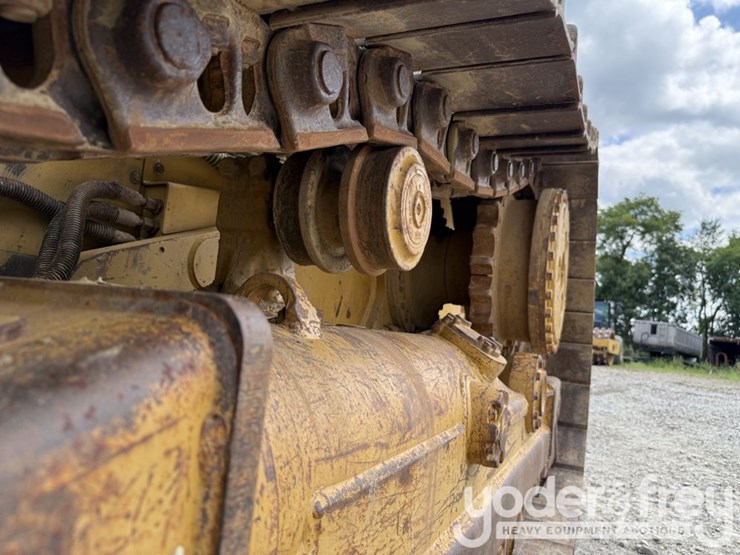 2015-caterpillar-d6n-xl-image-10