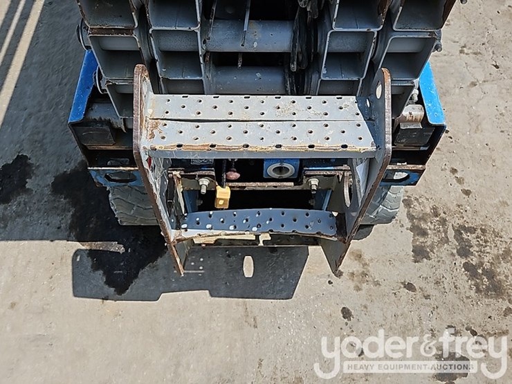 2015-genie-gs1930-image-14