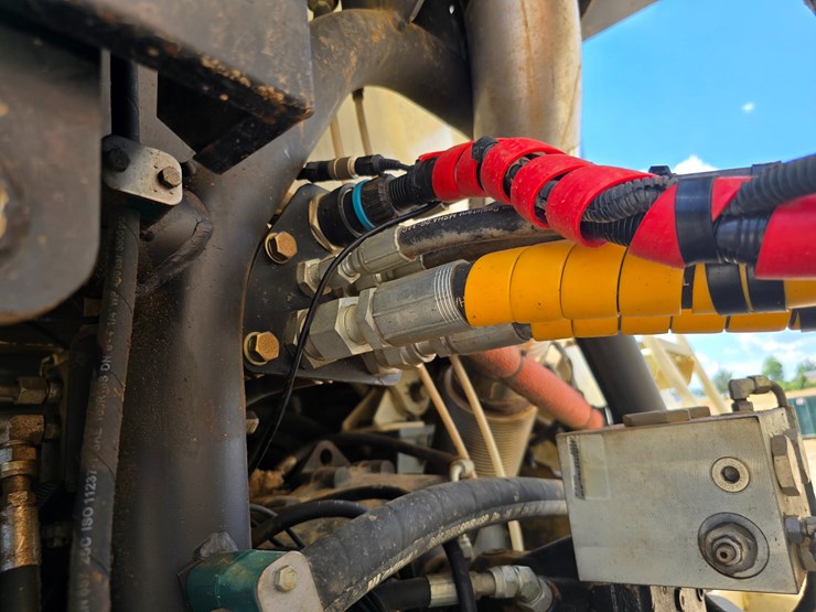 2012-terex-ta400-image-60