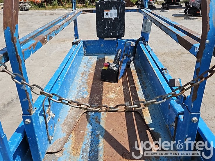 2015-genie-gs1930-image-15