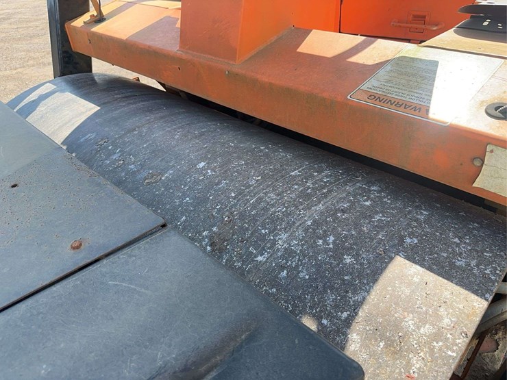 hypac-double-smooth-drum-asphalt-roller-image-7