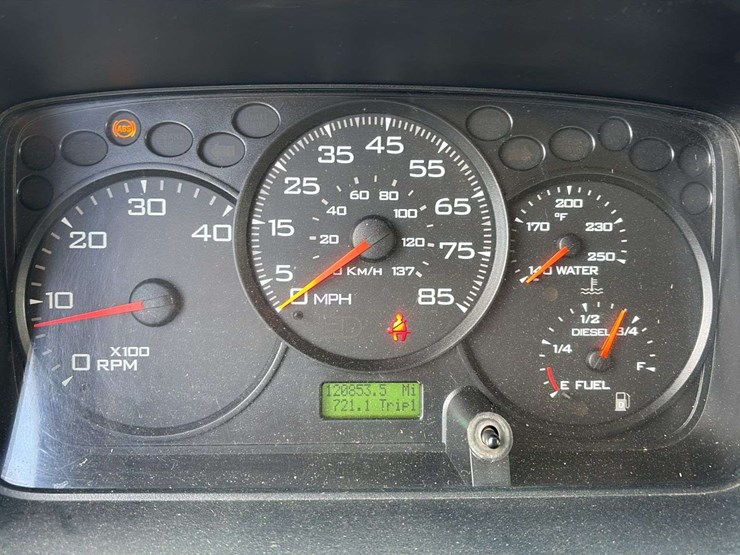 2006-ford-lcf-image-28
