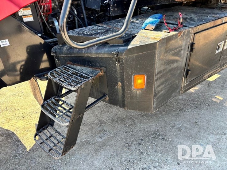 2009-case-ih-titan-3020-image-24