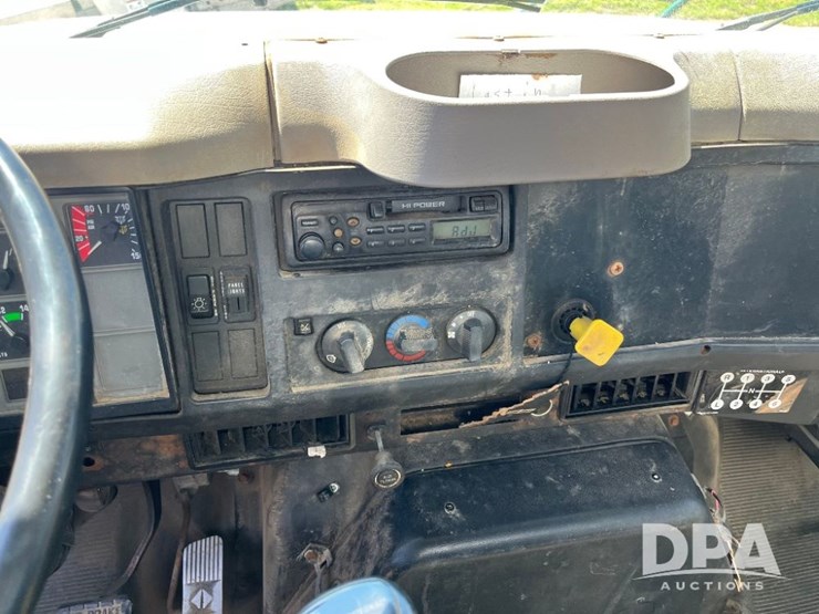2000-international-4900-image-62