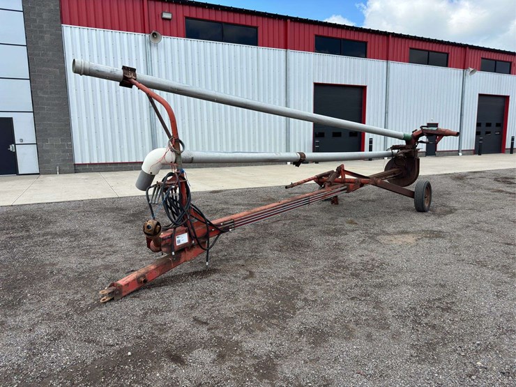 calume-cp-tow-behind-manure-pump-image-1
