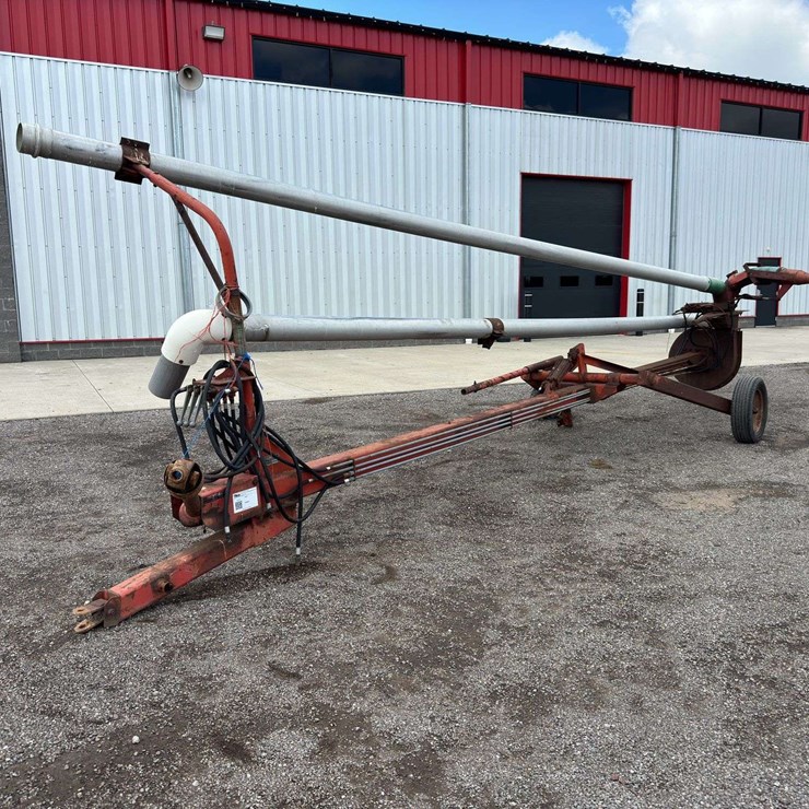 Calume CP Tow Behind Manure Pump