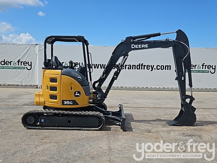 2023-deere-35g-image-6