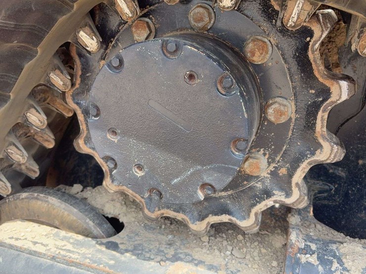 2019-kubota-svl65-2-image-10