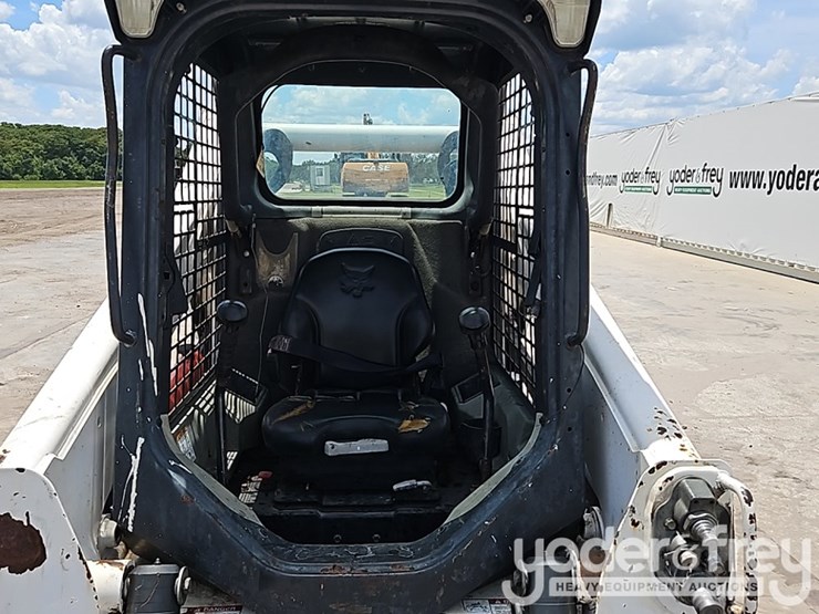 2016-bobcat-t650-image-24