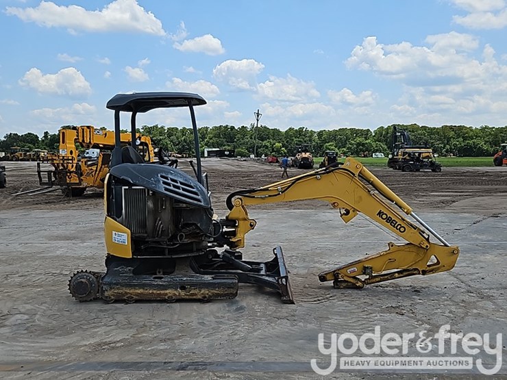2020-kobelco-sk30-image-5