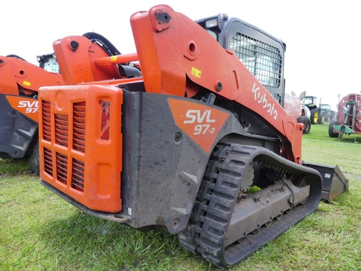 2021-kubota-svl97-2-image-3