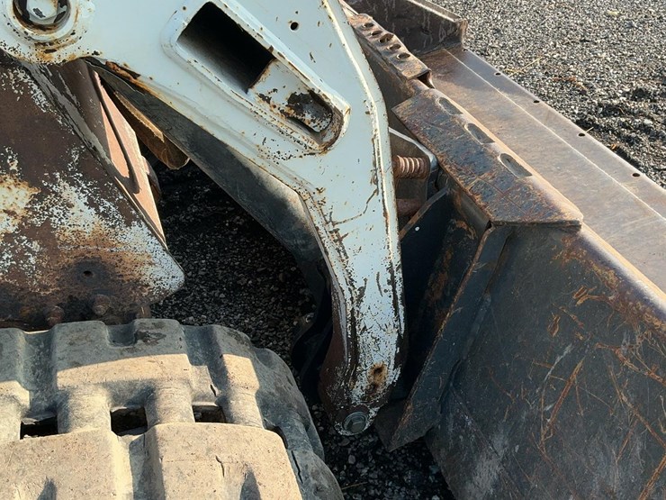 2004-bobcat-t190-image-34