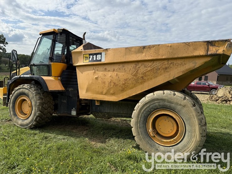 2005-jcb-718-image-4