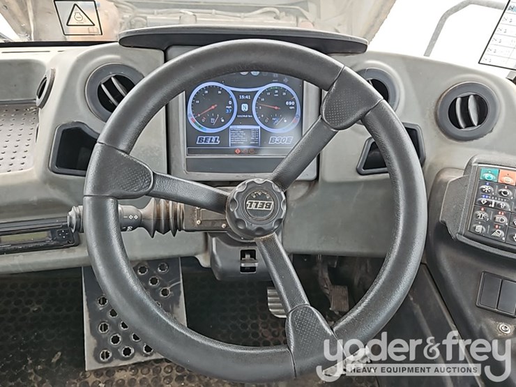 2014-bell-b30e-image-34