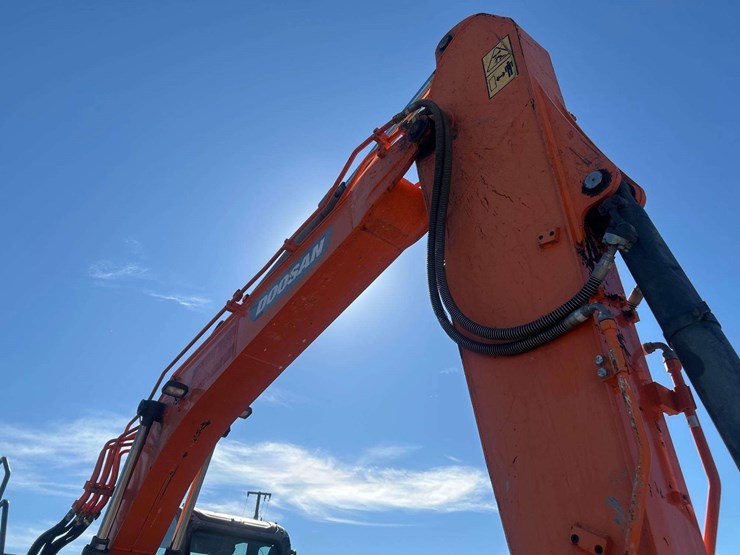 2024-doosan-dx140-lcr-image-14