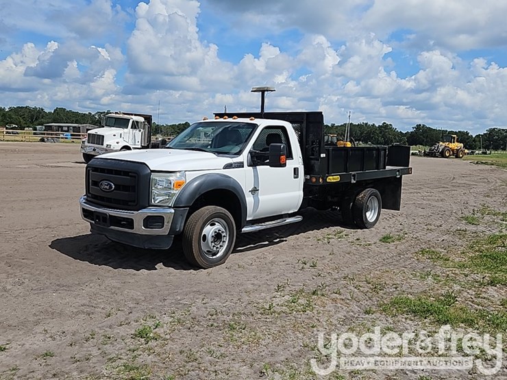 2015-ford-f550-image-1
