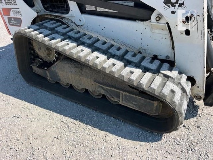 2023-bobcat-t770-image-15