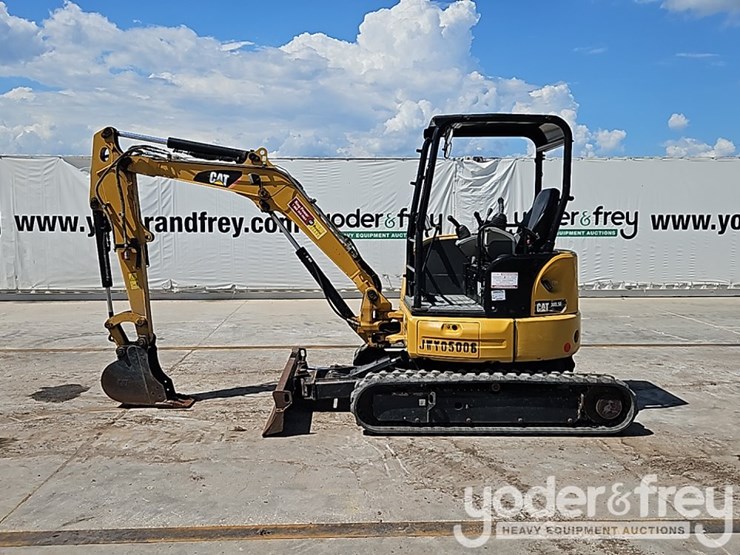2019-caterpillar-303-image-3