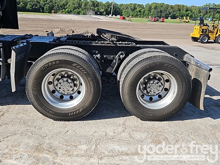 2007-kenworth-t600-image-14