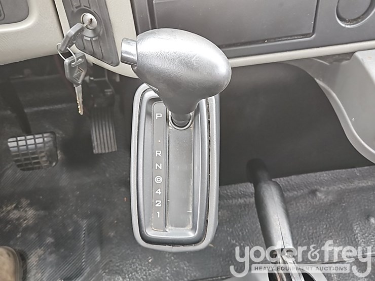 2015-international-durastar-4300-image-37