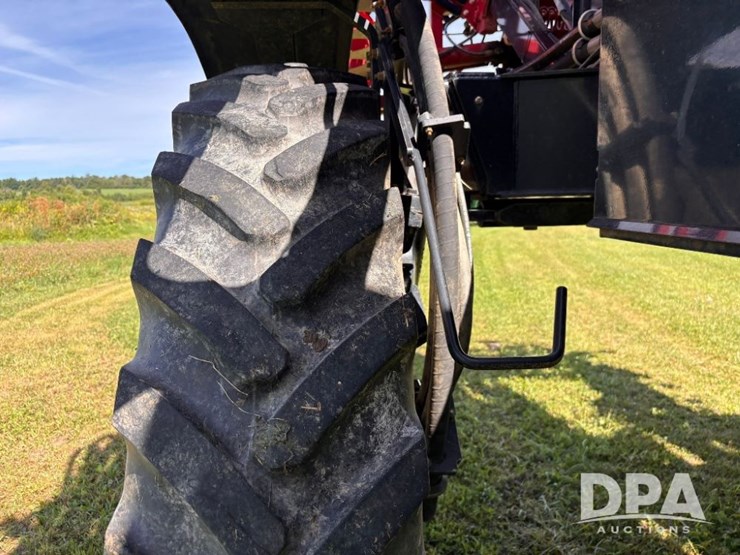 2019-case-ih-patriot-4440-image-62