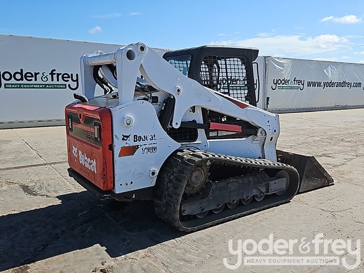 2019-bobcat-t740-image-4