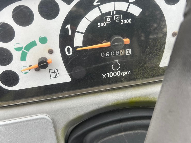 mahindra-max-24-image-7