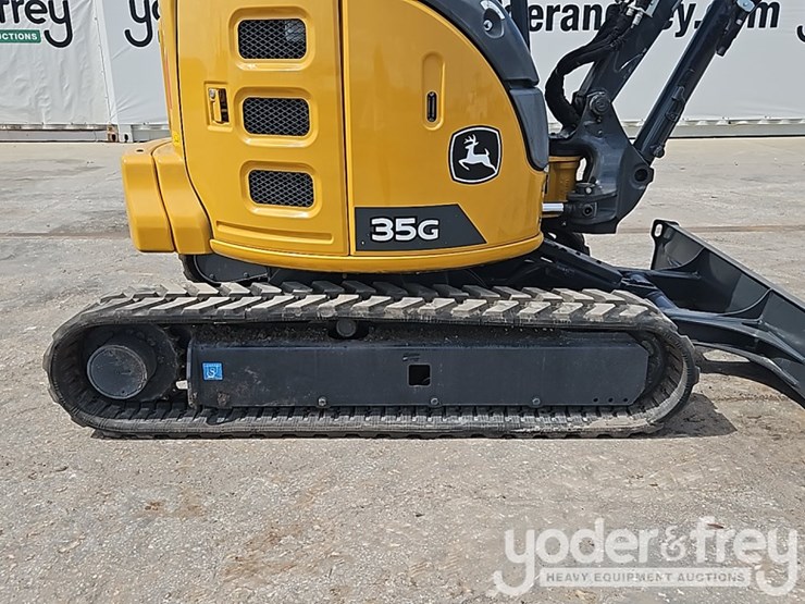 2023-deere-35g-image-8