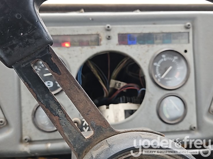 1999-volvo-a25c-image-30