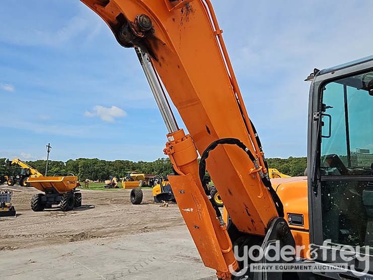 2022-doosan-dx85r-3-image-20