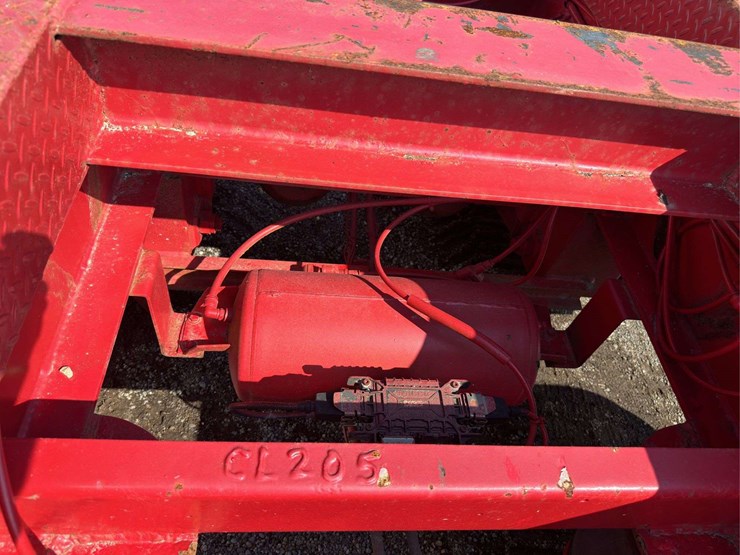 2000-talbert-35-ton-image-18