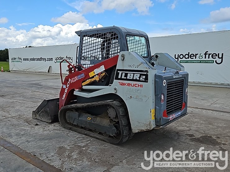 2021-takeuchi-tl8r2-image-4