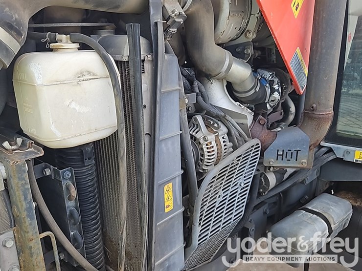 2013-kubota-m9960d-image-14