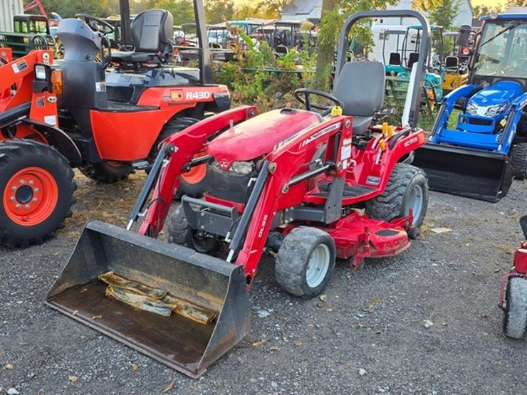 2017-massey-ferguson-gc1705-image-2