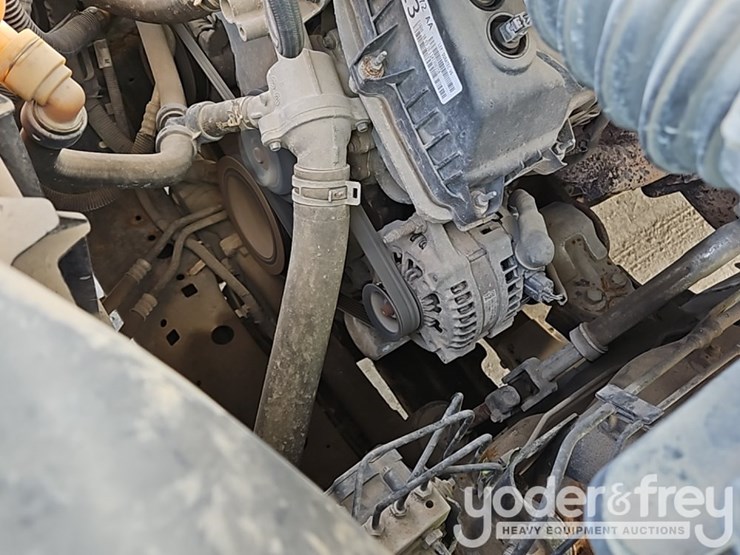 2016-ford-f150-image-18