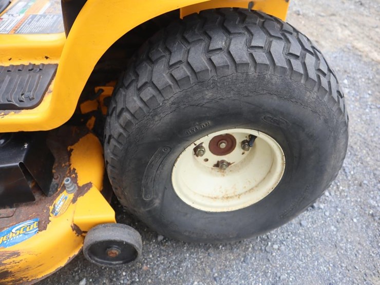 cub-cadet-lt1045-image-12