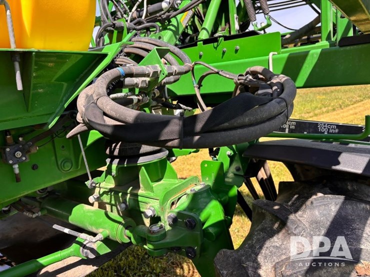2020-john-deere-r4023-image-58