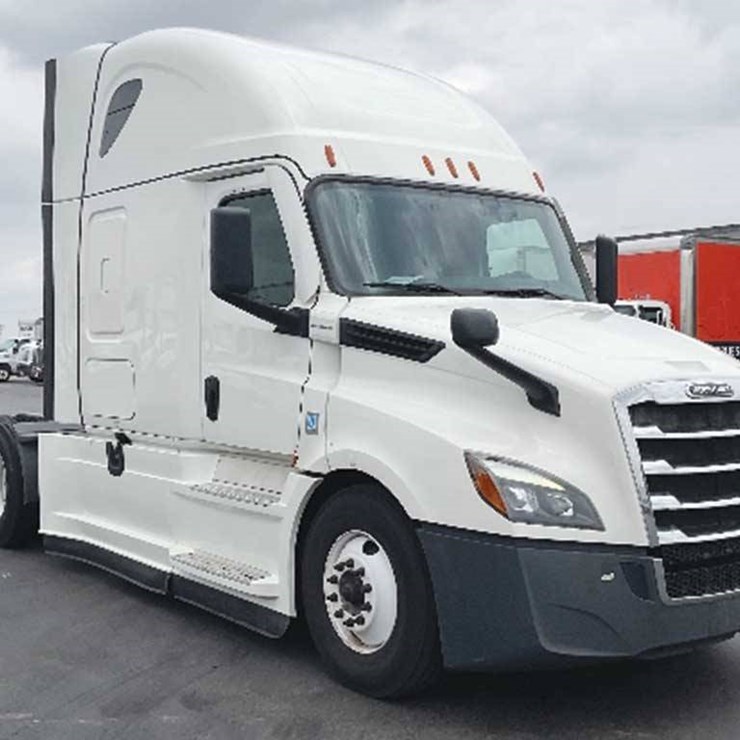 2022 FREIGHTLINER CASCADIA 126