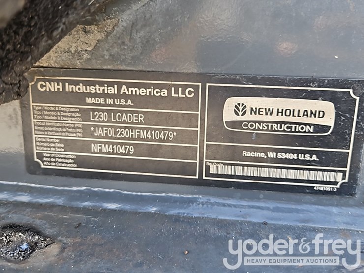 2015-new-holland-l230-image-29