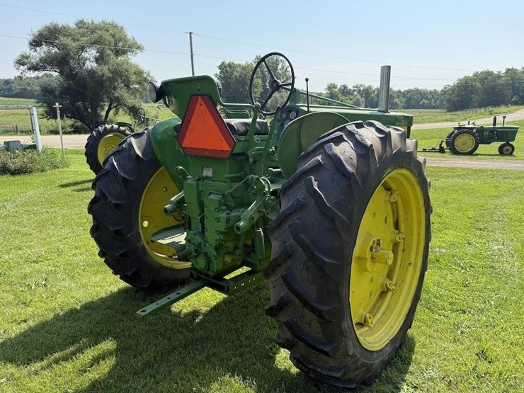 john-deere-720-image-4