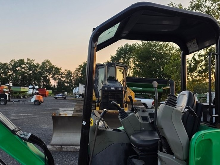 2017-bobcat-e26-image-12